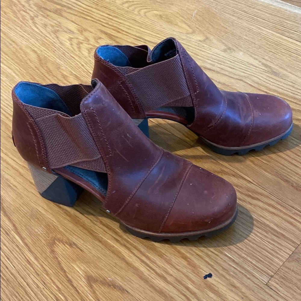 Sorel ankle boots